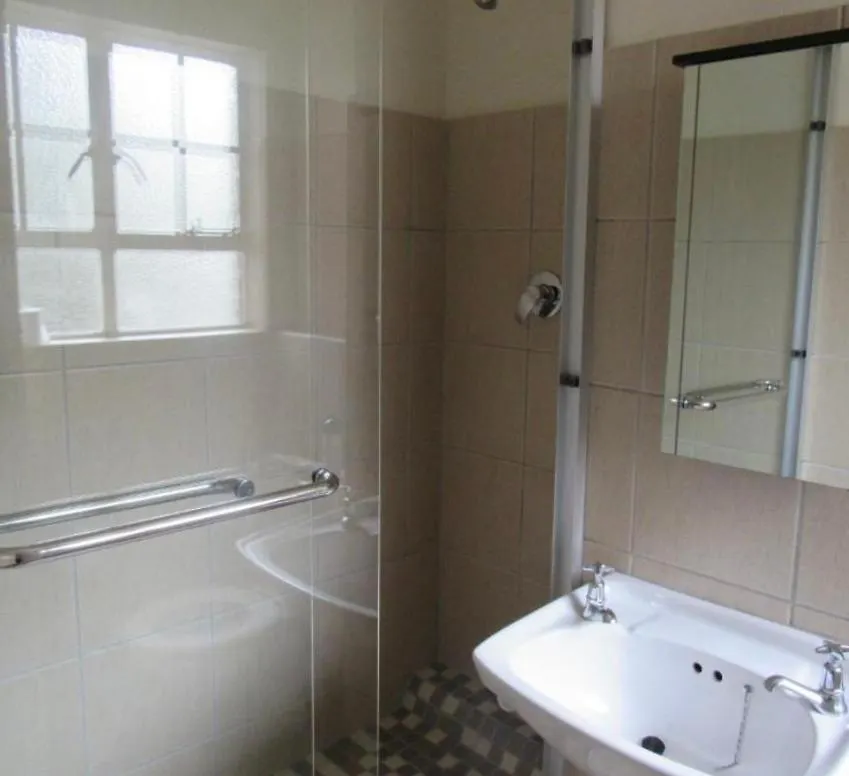 151 Gie Road Apartment Cape Town Homestay